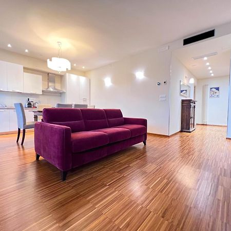 Appartamento Crima Luxury Misano Adriatico Ngoại thất bức ảnh